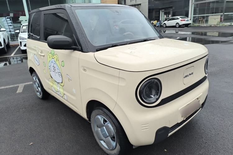Used Geely Galaxy Panda 2024 Panda Mini 200km Endurance Bear Exterior 1