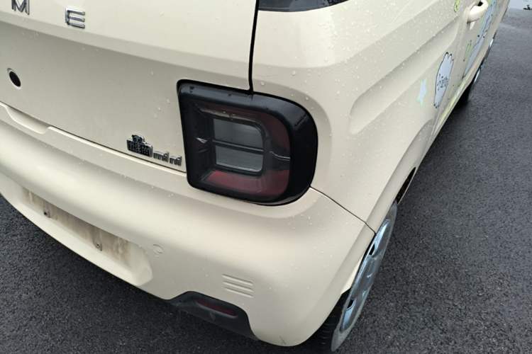 Used Geely Galaxy Panda 2024 Panda Mini 200km Endurance Bear Exterior 3
