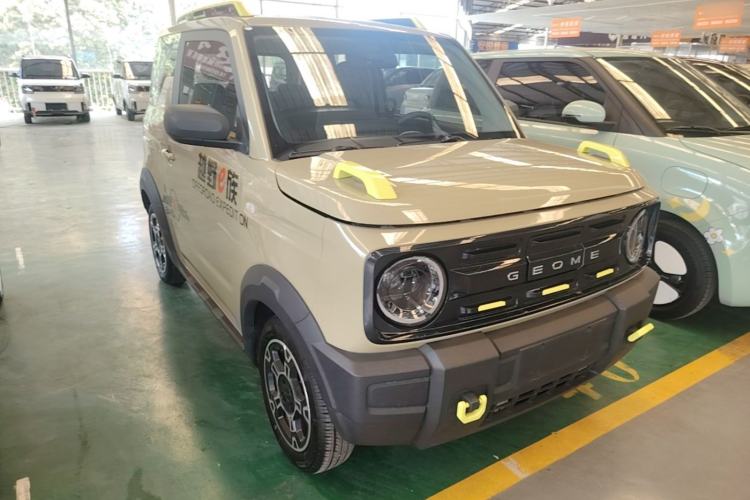 Used Geely Galaxy Panda 2024 200km Panda Rider Front Right 45 Deg
