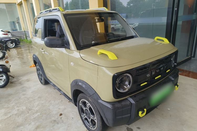 Used Geely Galaxy Panda 2024 200km Panda Rider Front Right 45 Deg