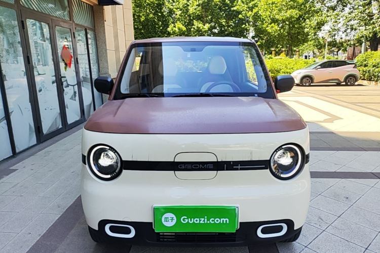 Used Geely Galaxy Panda 2024 Panda Mini 200km Endurance Bear Front