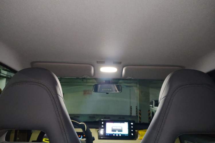 Used Geely Galaxy Panda 2024 200km Panda Rider Headliner