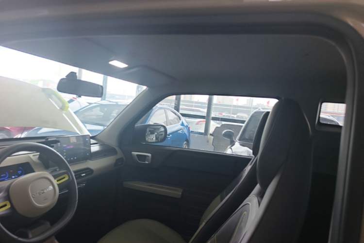 Used Geely Galaxy Panda 2024 200km Panda Rider Headliner
