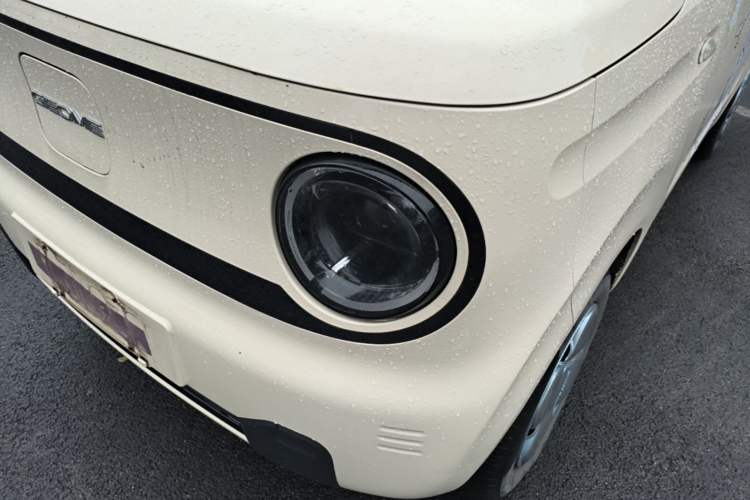 Used Geely Galaxy Panda 2024 Panda Mini 200km Endurance Bear Left Front Headlight