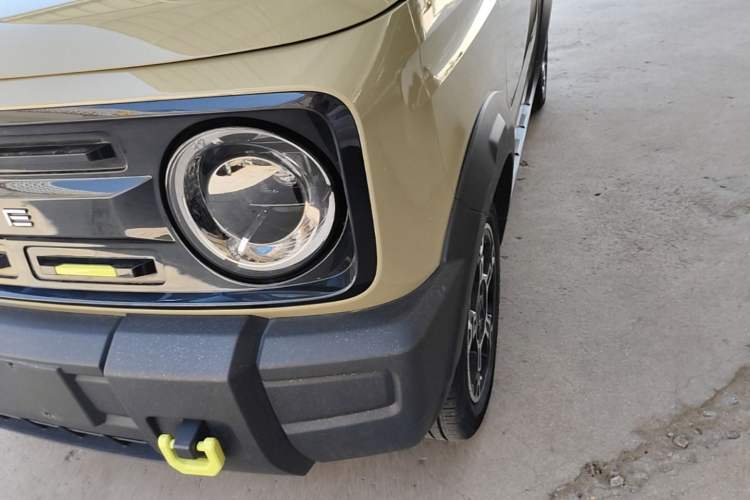 Used Geely Galaxy Panda 2024 200km Panda Rider Left Front Headlight