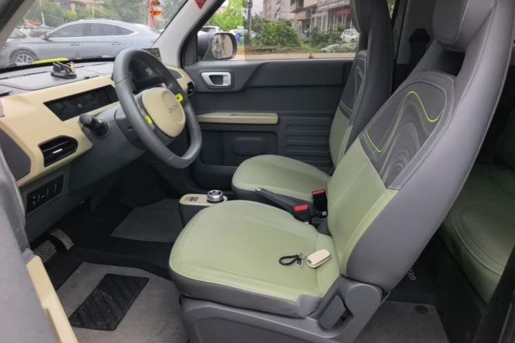 Used Geely Galaxy Panda 2024 200km Panda Rider Left Front Seat