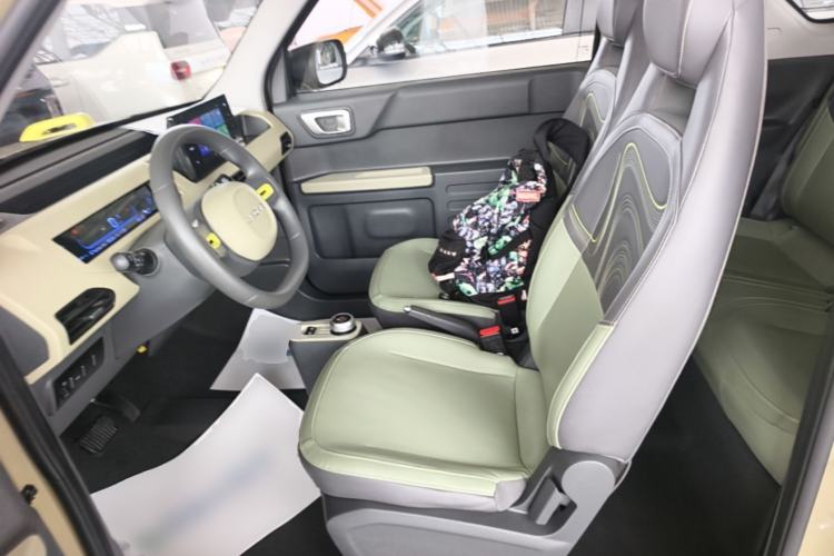 Used Geely Galaxy Panda 2024 200km Panda Rider Left Front Seat