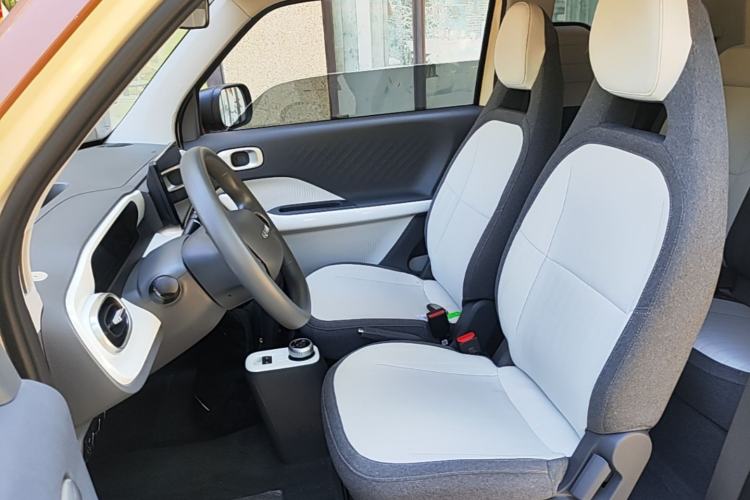 Used Geely Galaxy Panda 2024 Panda Mini 200km Endurance Bear Left Front Seat
