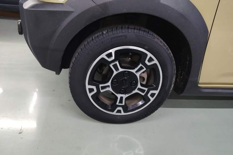 Used Geely Galaxy Panda 2024 200km Panda Rider Left Front Wheel Hub