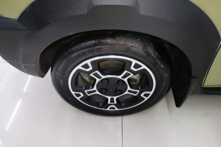 Used Geely Galaxy Panda 2024 200km Panda Rider Left Front Wheel Hub