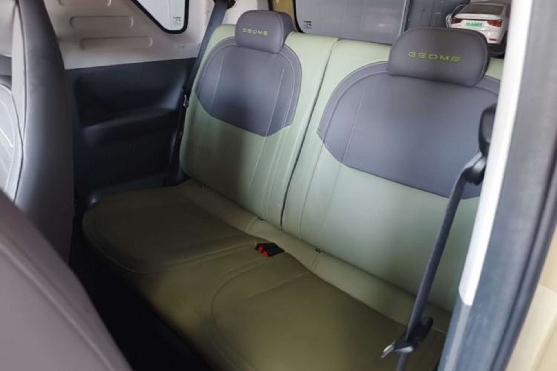 Used Geely Galaxy Panda 2024 200km Panda Rider Left Rear Seat