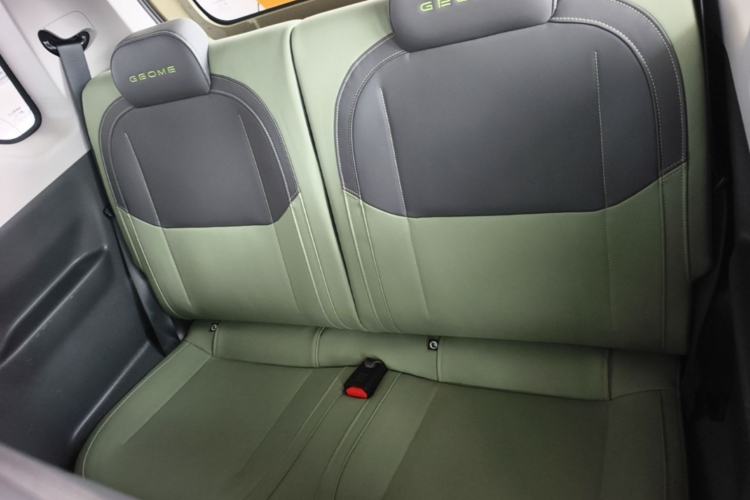 Used Geely Galaxy Panda 2024 200km Panda Rider Left Rear Seat