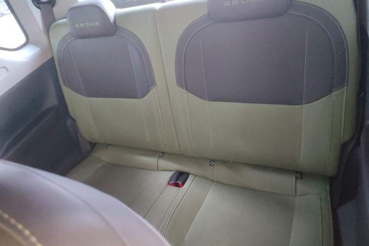 Used Geely Galaxy Panda 2024 200km Panda Rider Left Rear Seat