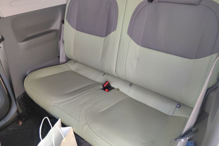 Used Geely Galaxy Panda 2024 200km Panda Rider Left Rear Seat