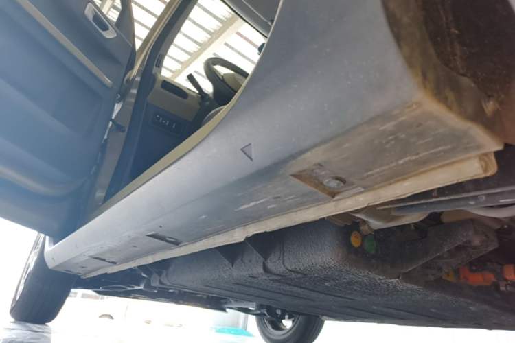 Used Geely Galaxy Panda 2024 200km Panda Rider Left Side Sill