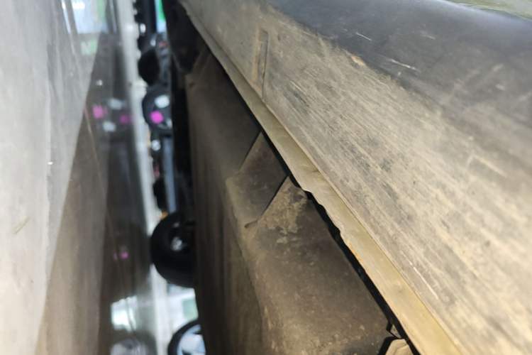 Used Geely Galaxy Panda 2024 200km Panda Rider Left Side Sill