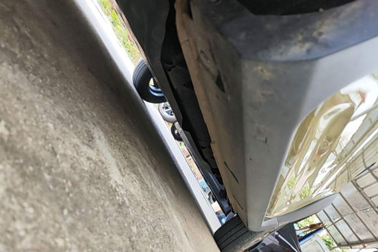 Used Geely Galaxy Panda 2024 200km Panda Rider Left Side Sill