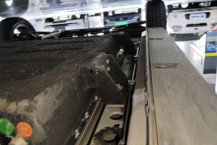 Used Geely Galaxy Panda 2024 200km Panda Rider Left Side Sill
