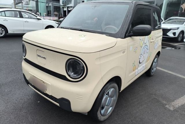 Used Geely Galaxy Panda 2024 Panda Mini 200km Endurance Bear