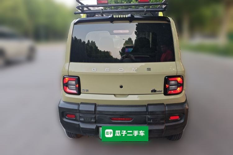 Used Geely Galaxy Panda 2024 200km Panda Rider Rear