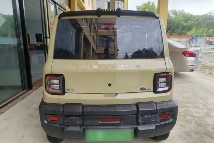 Used Geely Galaxy Panda 2024 200km Panda Rider Rear