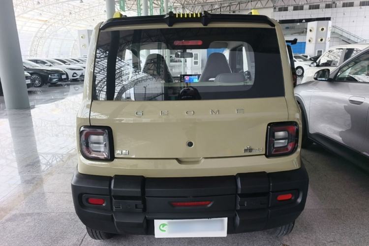 Used Geely Galaxy Panda 2024 200km Panda Rider Rear