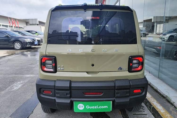 Used Geely Galaxy Panda 2024 200km Panda Rider Rear