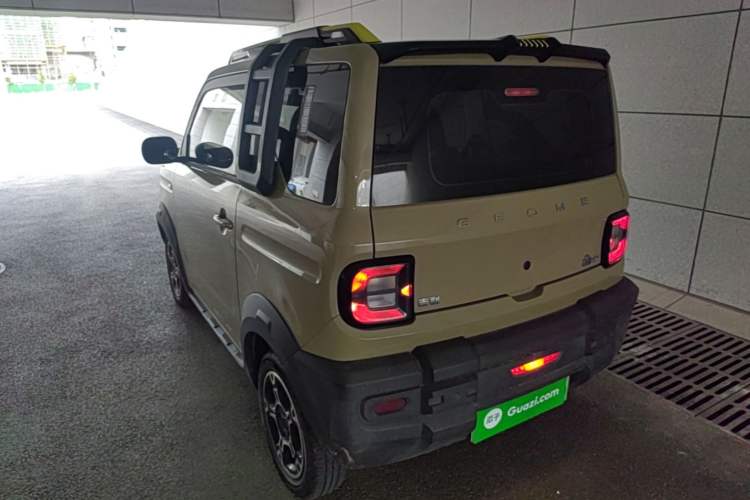Used Geely Galaxy Panda 2024 200km Panda Rider Rear Left 45 Deg