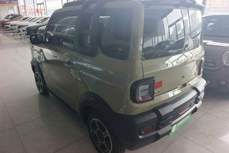 Used Geely Galaxy Panda 2024 200km Panda Rider Rear Left 45 Deg