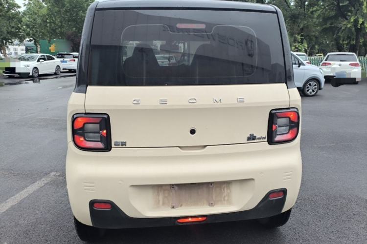 Used Geely Galaxy Panda 2024 Panda Mini 200km Endurance Bear Rear