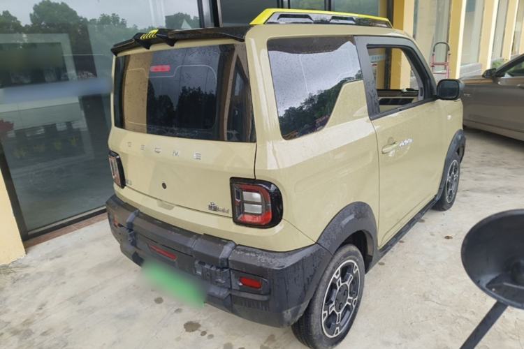 Used Geely Galaxy Panda 2024 200km Panda Rider Rear Right 45 Deg