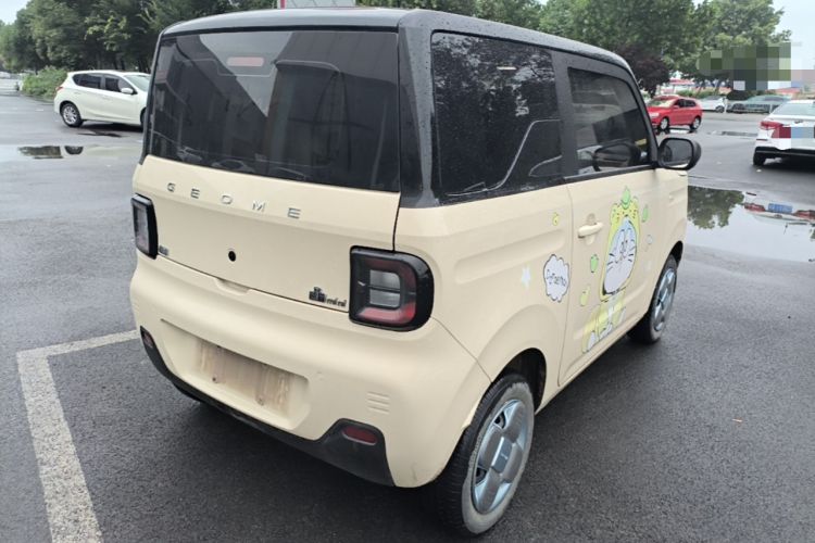 Used Geely Galaxy Panda 2024 Panda Mini 200km Endurance Bear Rear Right 45 Deg