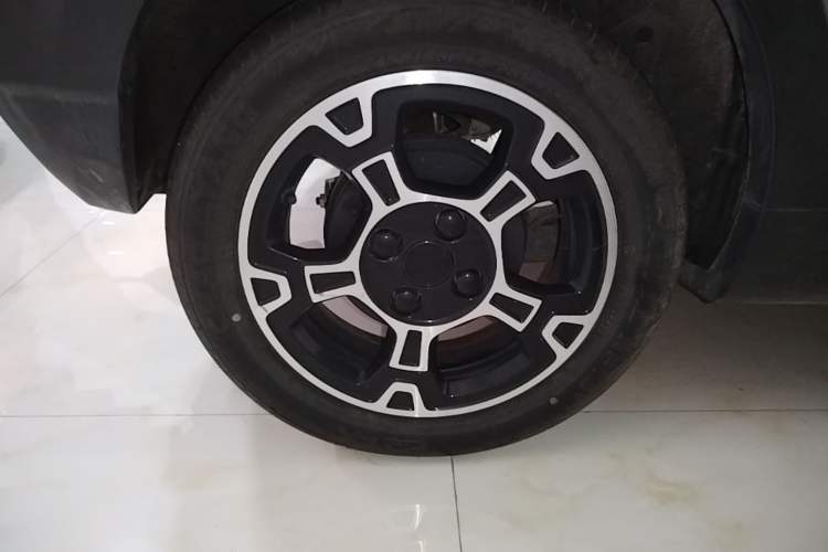 Used Geely Galaxy Panda 2024 200km Panda Rider Right Rear Wheel Hub