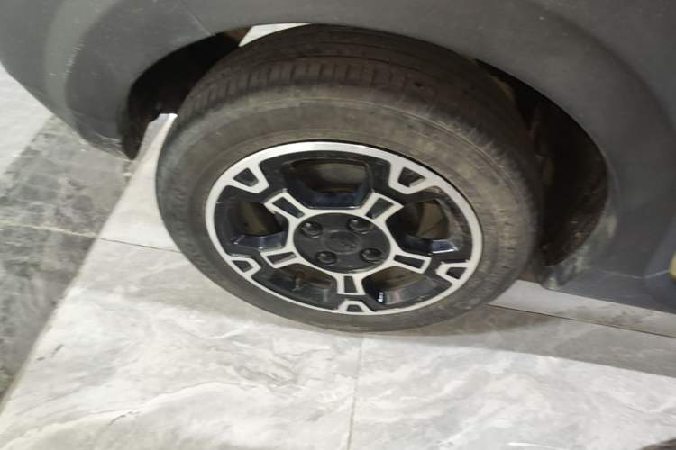 Used Geely Galaxy Panda 2024 200km Panda Rider Right Rear Wheel Hub