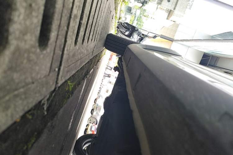 Used Geely Galaxy Panda 2024 200km Panda Rider Right Side Sill