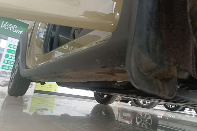 Used Geely Galaxy Panda 2024 200km Panda Rider Right Side Sill