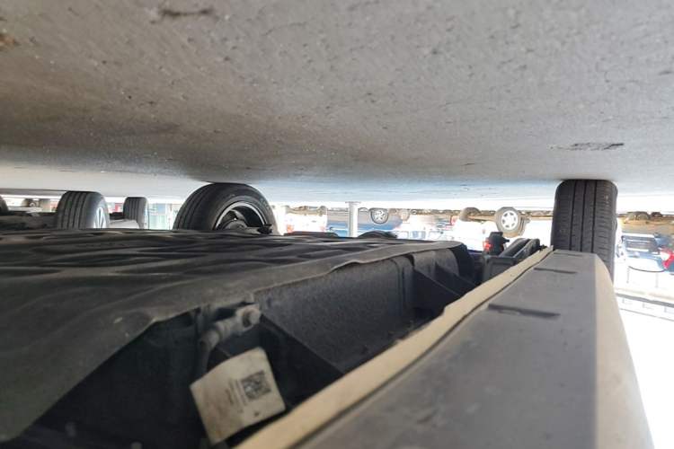 Used Geely Galaxy Panda 2024 200km Panda Rider Right Side Sill