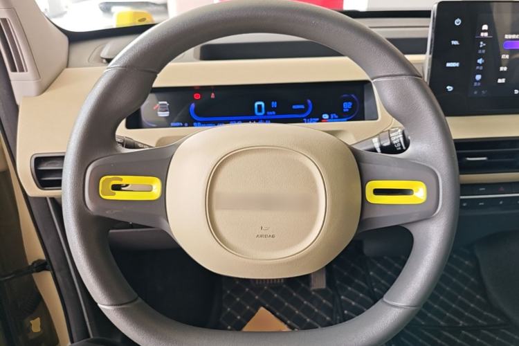 Used Geely Galaxy Panda 2024 200km Panda Rider Steering Wheel