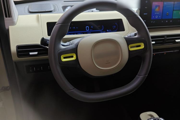 Used Geely Galaxy Panda 2024 200km Panda Rider Steering Wheel