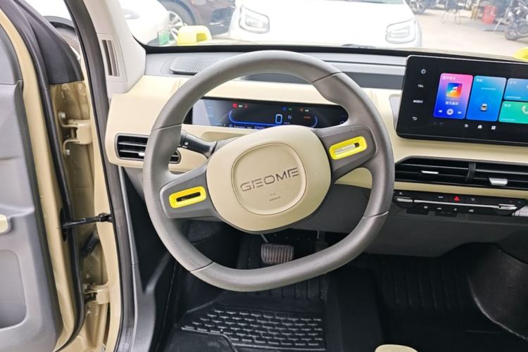 Used Geely Galaxy Panda 2024 200km Panda Rider Steering Wheel