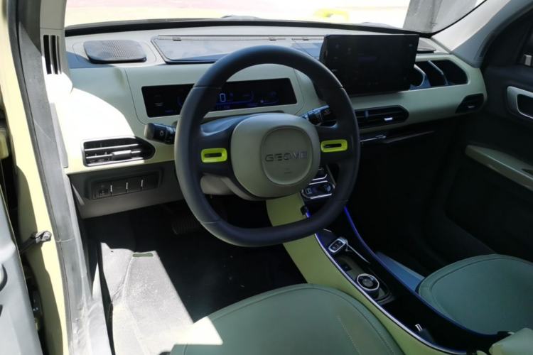 Used Geely Galaxy Panda 2024 200km Panda Rider Steering Wheel
