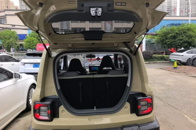 Used Geely Galaxy Panda 2024 200km Panda Rider Trunk