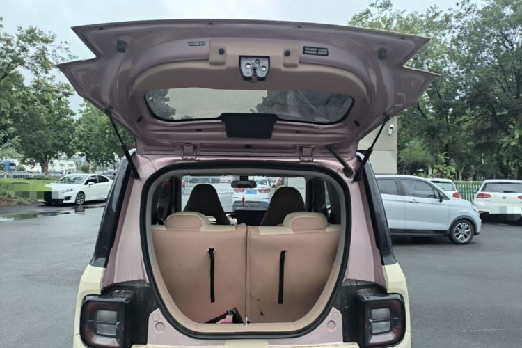 Used Geely Galaxy Panda 2024 Panda Mini 200km Endurance Bear Trunk