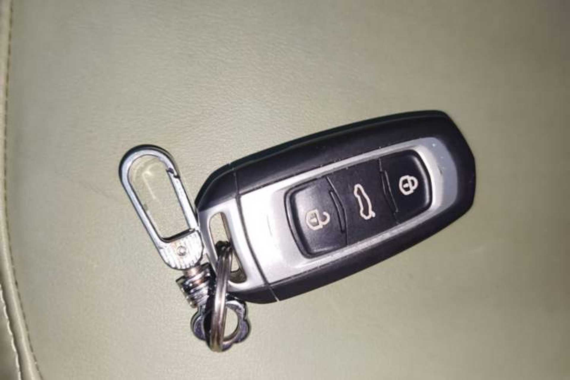 Used Geely Galaxy Panda 2024 200km Panda Rider Vehicle Key