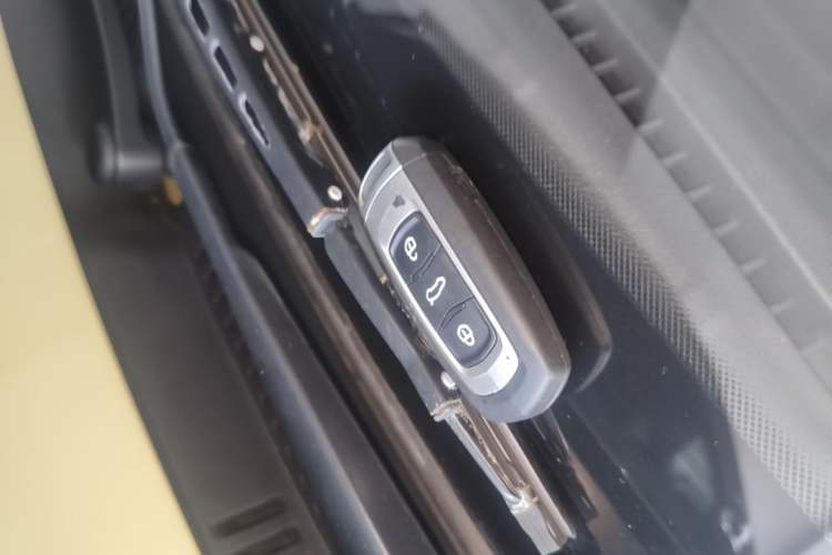 Used Geely Galaxy Panda 2024 200km Panda Rider Vehicle Key