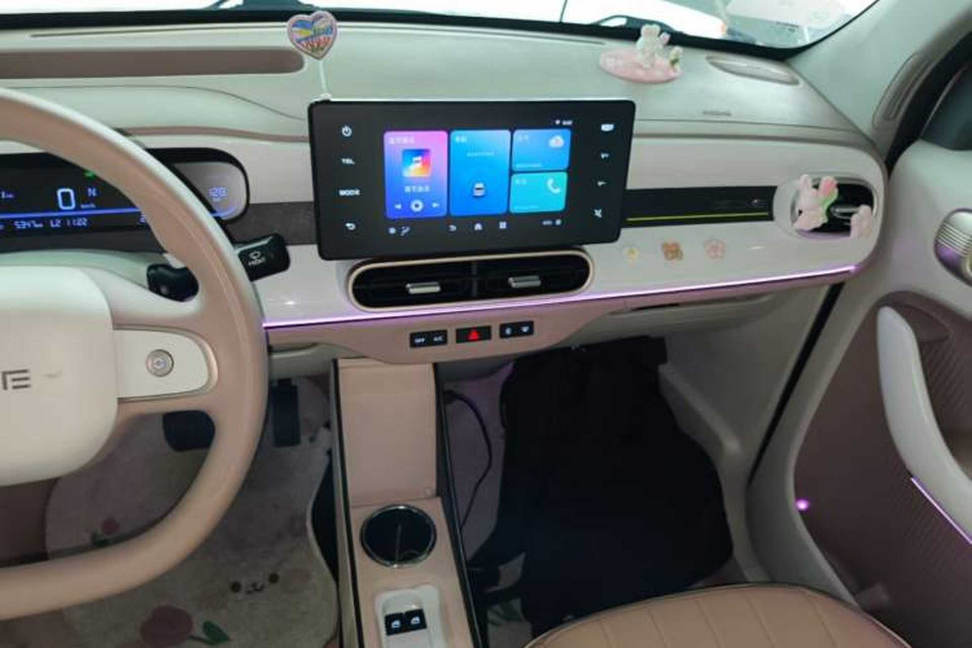 Used Geely Galaxy Panda 2025 210km Panda Kart Audio And AC Panel