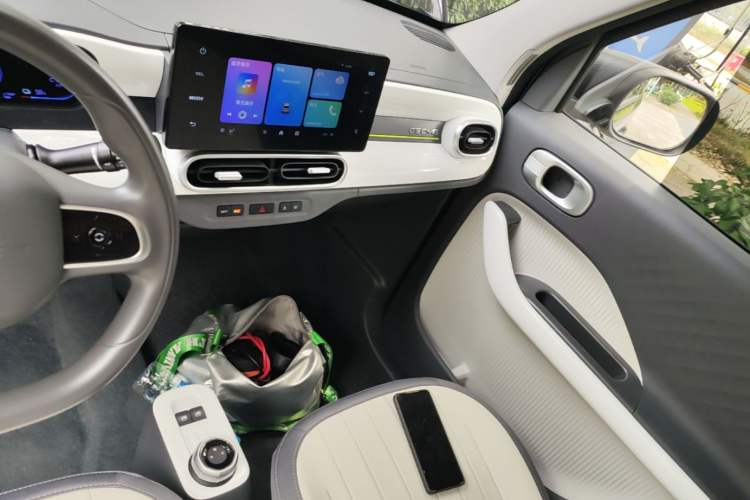 Used Geely Galaxy Panda 2025 210km Panda Kart Audio And AC Panel