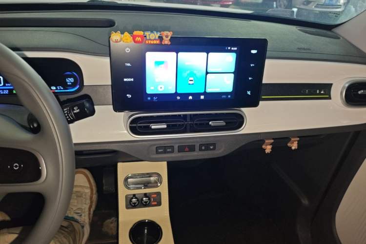 Used Geely Galaxy Panda 2025 210km Panda Kart Audio And AC Panel