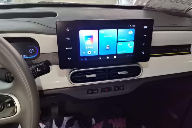 Used Geely Galaxy Panda 2025 210km Panda Kart Audio And AC Panel