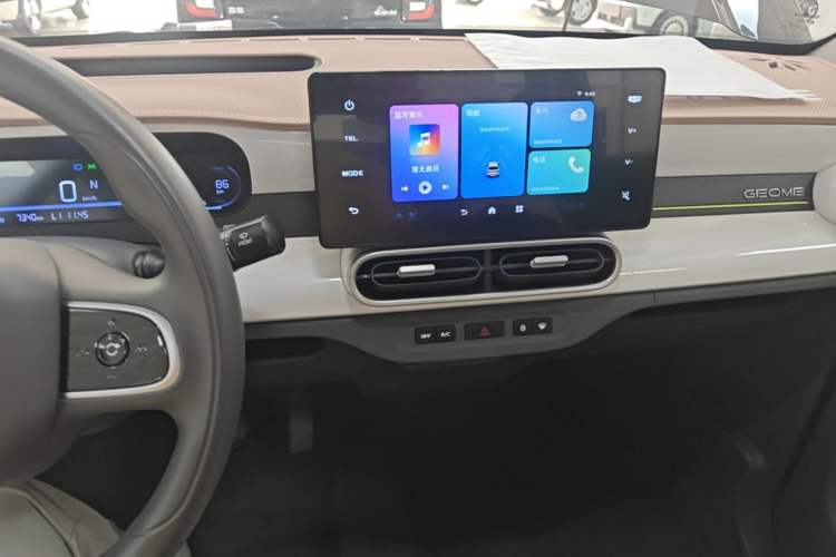 Used Geely Galaxy Panda 2025 210km Panda Kart Audio And AC Panel